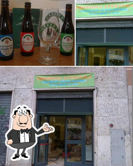 This is the image showing interior and beer at TUTTI I GUSTI