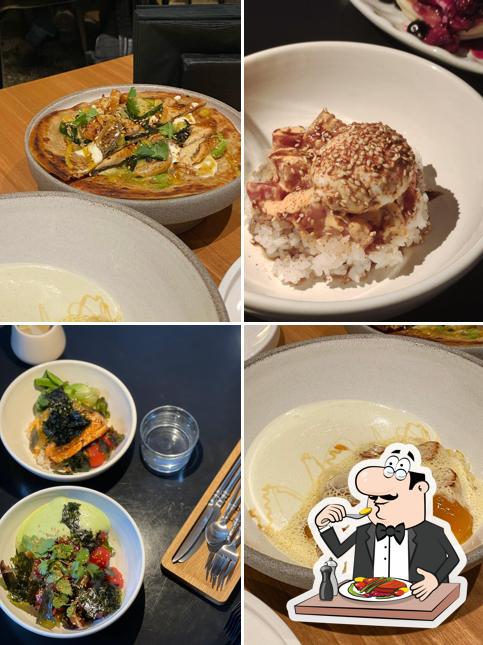 Еда в "Flow Izakaya bar - ресторан азиатской кухни"