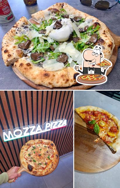 A MOZZA PIZZA, vous pouvez essayer des pizzas