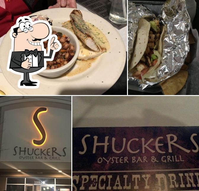 Aquí tienes una foto de Shuckers Oyster Bar & Grill