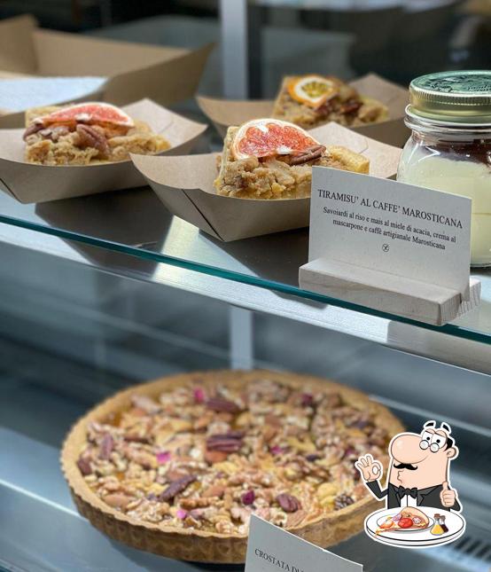 A Erio's Pizza e Dolcezze per Tutti, puoi assaggiare una bella pizza