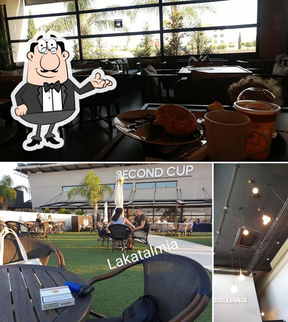 L'intérieur de Second Cup