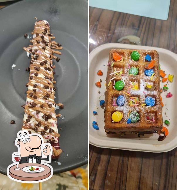 Meals at CANDY WAFFLE