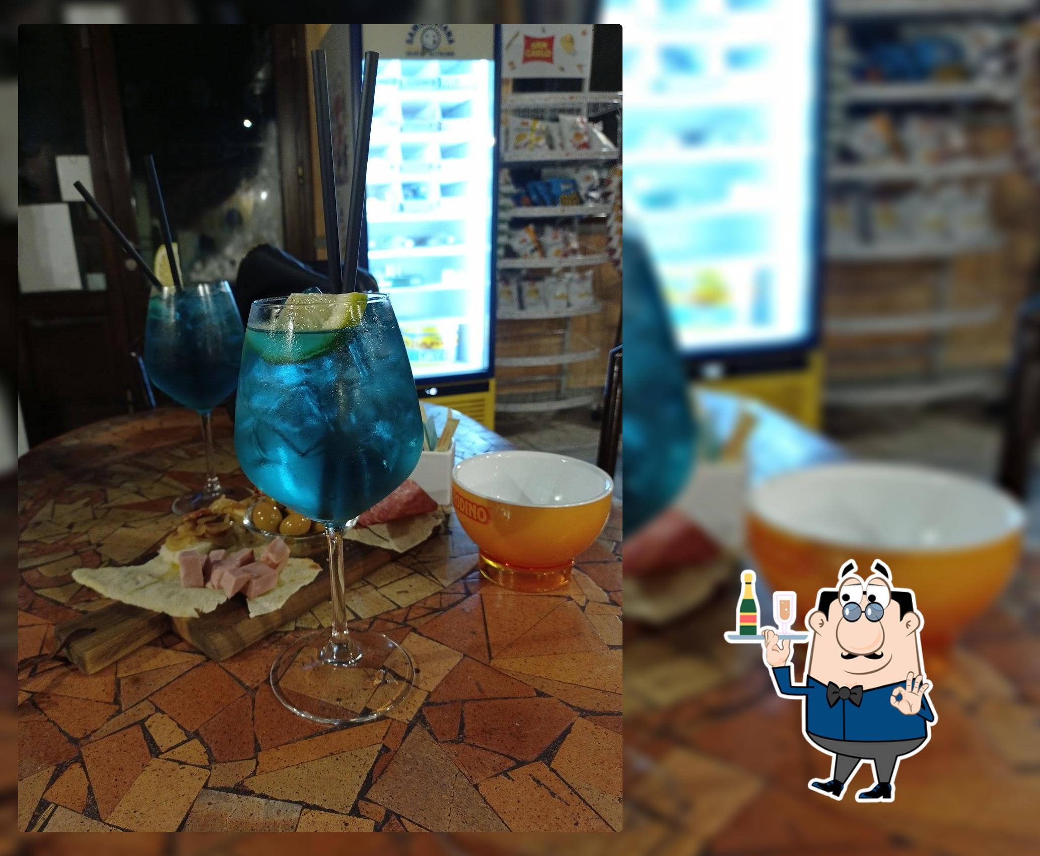 Uras Daniel Pub