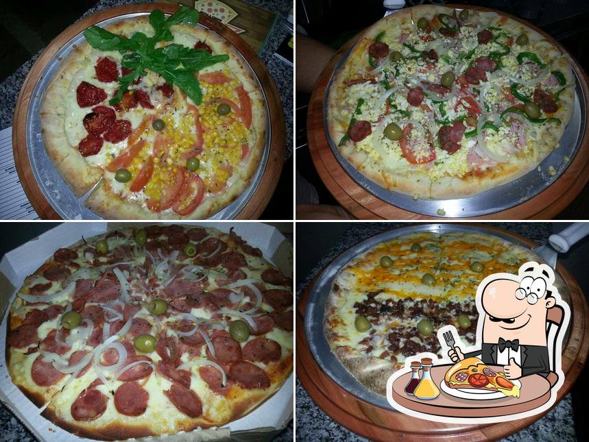 Peça diversos tipos de pizza