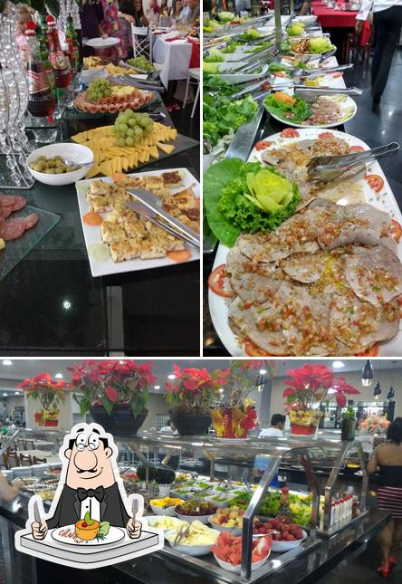 Food at Pingus Buffet e Restaurante