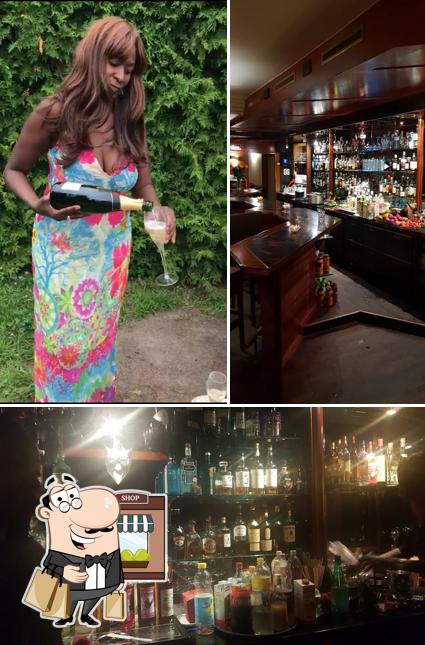 Jetez un coup d’œil à quoi ressemble Bar Cubanito à l'extérieur