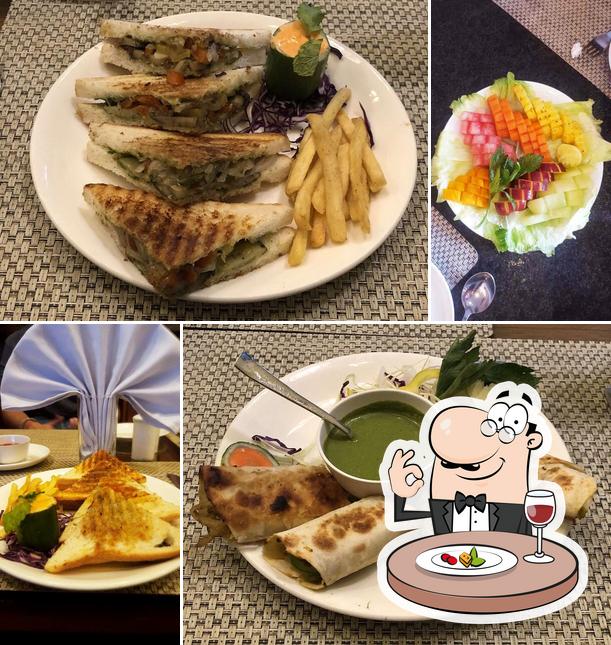 The 19th Hole Kensville Golf & Country Club, India Restaurant reviews