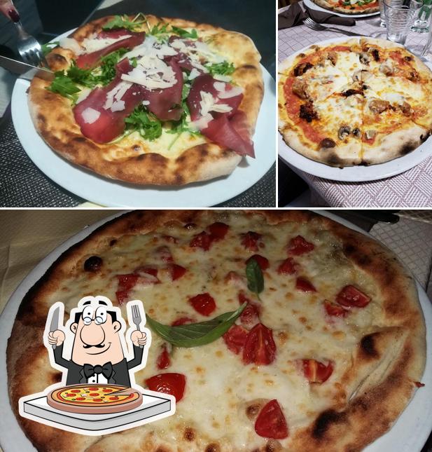 Bestellt eine Pizza bei Ristorante Vecchio Mulino