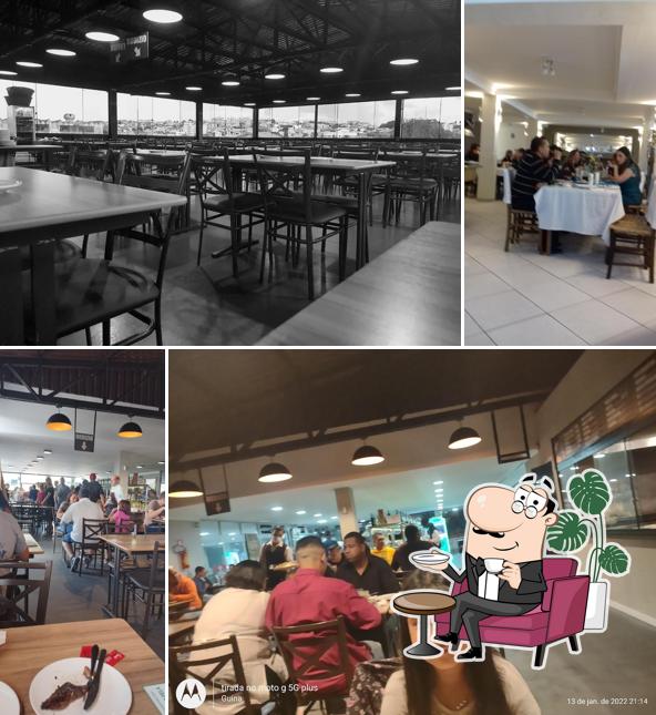 Veja imagens do interior do Berckemback Churrascaria