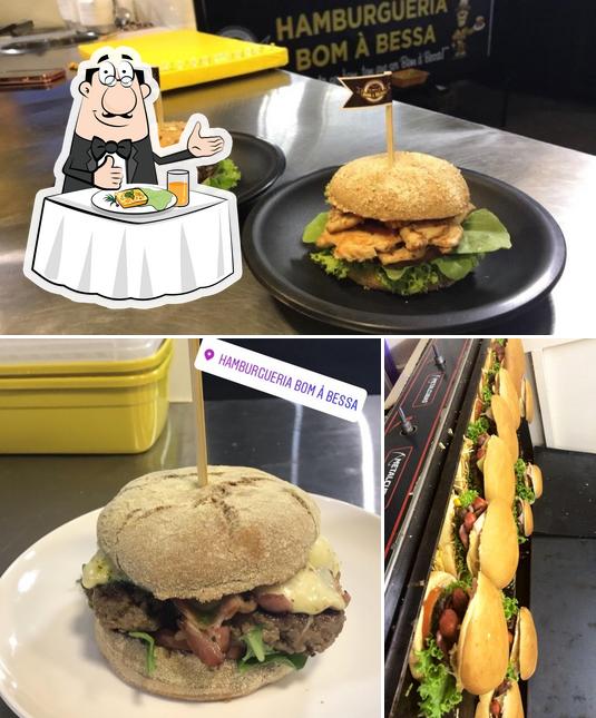 Comida em Hamburgueria Bom à Bessa