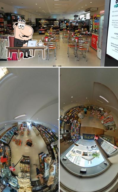O interior do Padaria Pão de Mel
