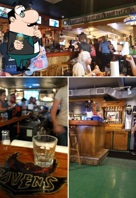 Beanie's Bar & Sports Grill in Ruskin Restaurant menu and reviews