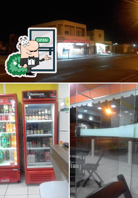 O exterior do Deva Lanches