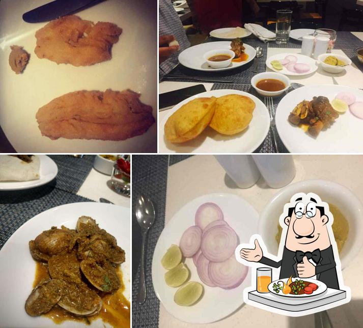 Food at Gajalee