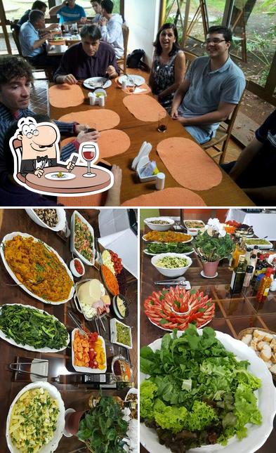 Entre diversos coisas, comida e interior podem ser encontrados no Restaurante Adunicamp