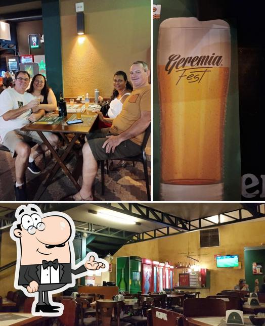 O interior do Geremia Bar e Petiscaria