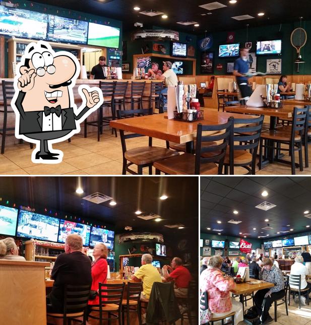 Beef 'O' Brady's, 353 Colony Blvd Suite 100 in The Villages