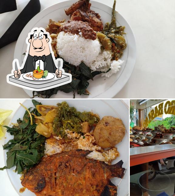 Restaurante Rumah Makan Salero Basamo, Depok, JQ46+HFV Opiniones del