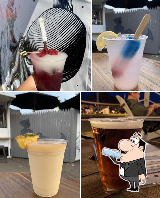 Half Moon in Keansburg Restaurant menu and reviews