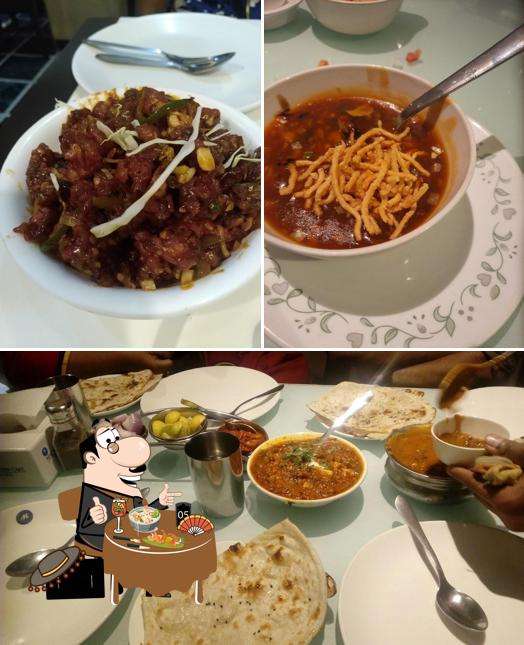 Food at New Modern Cafe