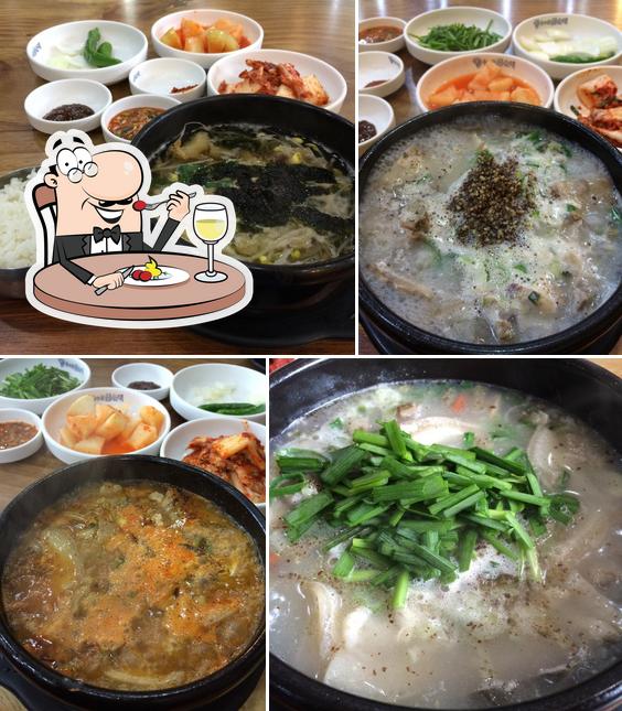 Restaurante 용추골미궁순대, Sokcho - Opiniones del restaurante