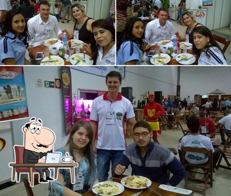 Veja imagens do interior do Gauchão Bar e Massas