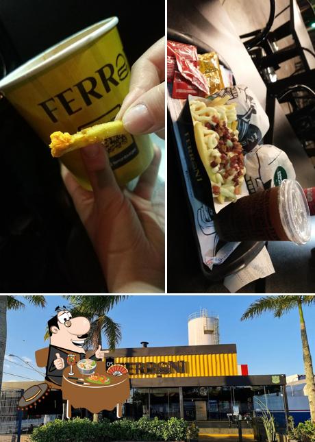 Esta é a foto ilustrando comida e exterior no Ferroni Burger - Auto Shopping