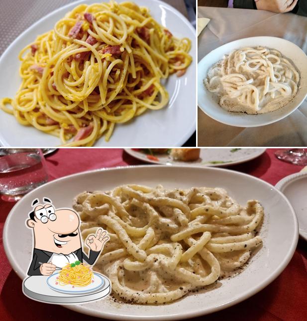 Spaghetti alla carbonara al Ristorante Pizzeria Il Botteghino - Traditional cuisine, Carne