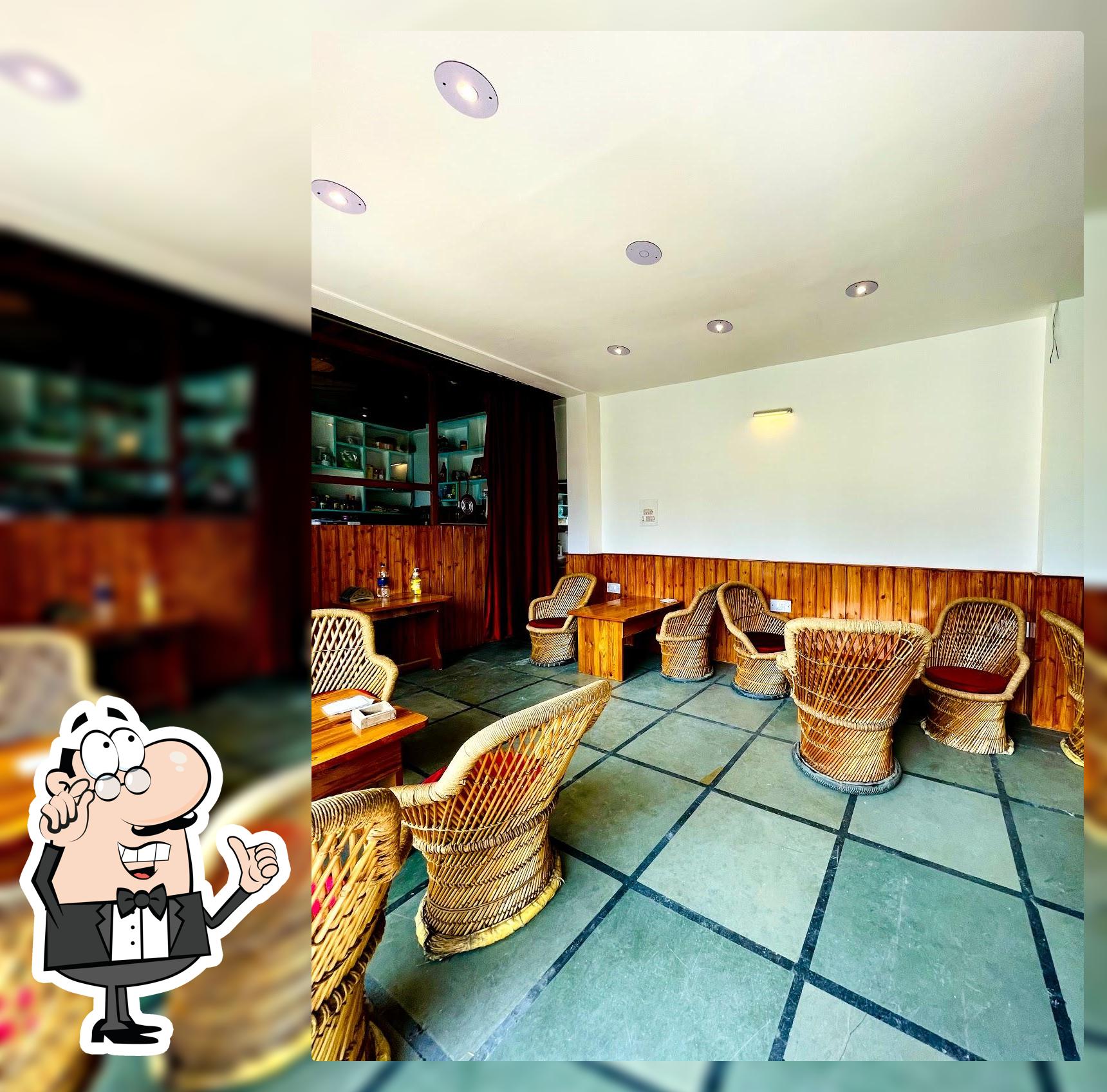 The BootStrap Cafe, Manali