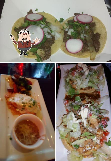 Mezcal Cantina y Cocina in Riverside Restaurant menu and reviews