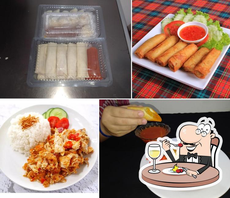 Meals at Mr. Lumpia Revolusi