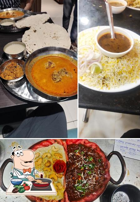Chicken curry at The Revas Kitchen