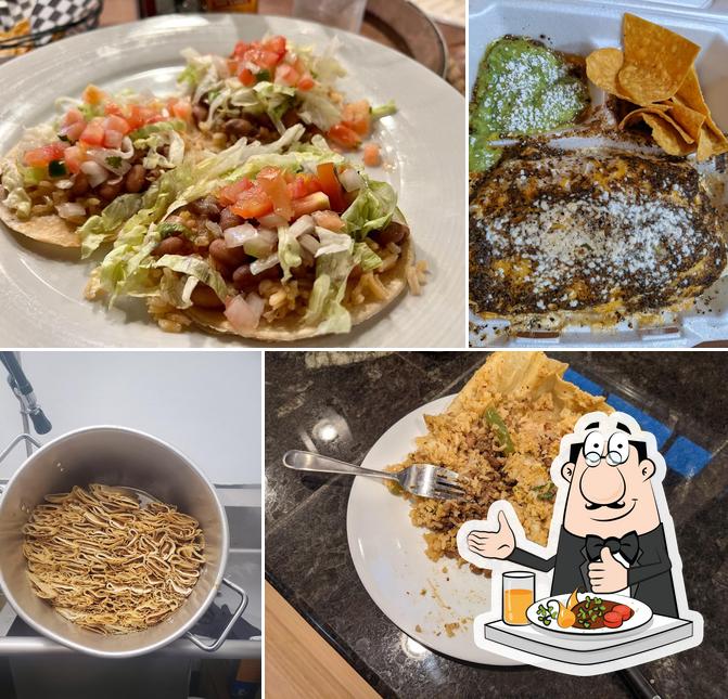 Tacos El Guero Mexican Restaurant & Bar, 14130 Juanita Dr NE Unit 101