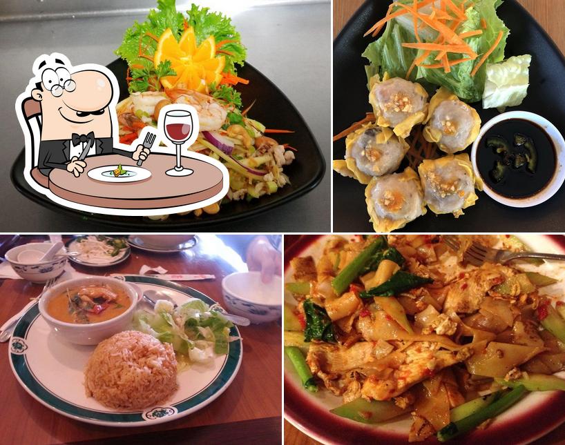 Food at Thai Boom