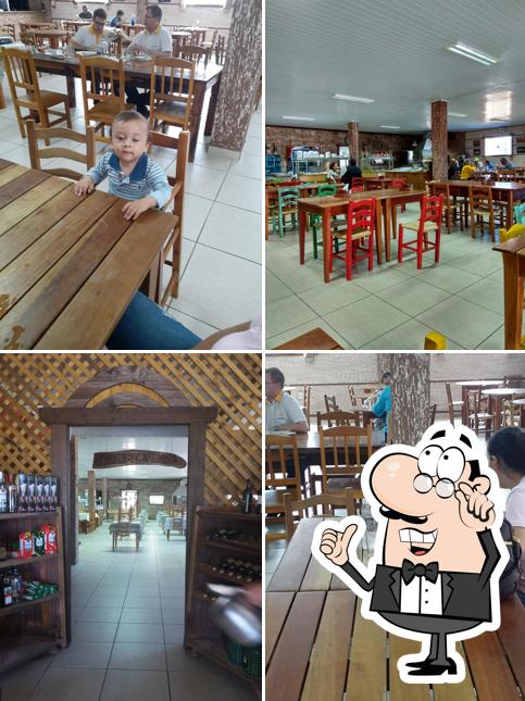 Veja imagens do interior do Restaurante Donizete