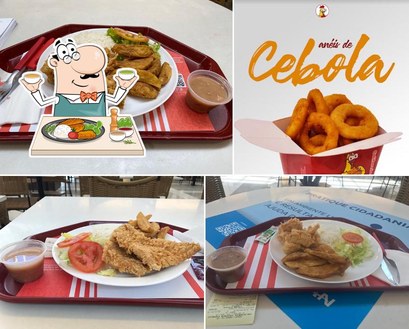 Batatas fritas em California Chicken Express