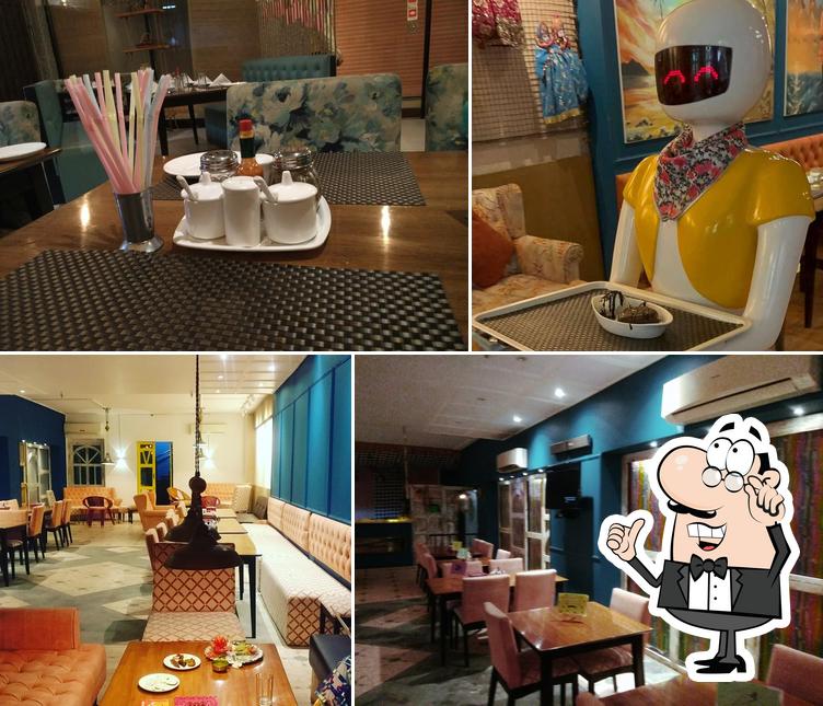 THE ROBOT RESTAURANT JAIPUR - THE YELLOW HOUSE Best Chinese and Indian Restaurant In Jaipur