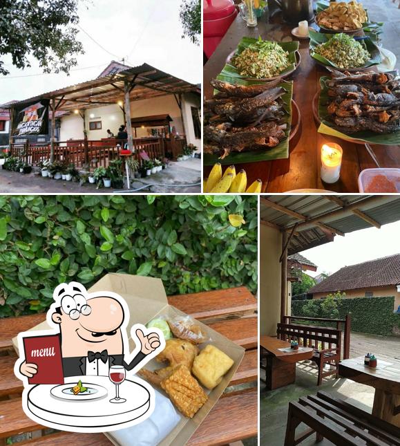 Angkringan Pamungkas is distinguished by food and exterior