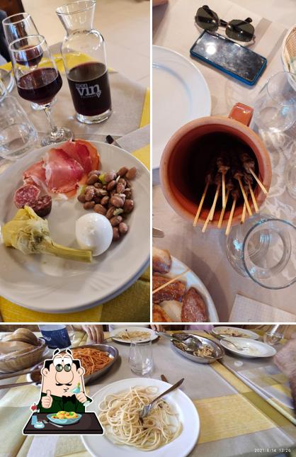 Еда в "Hotel La Fontana"