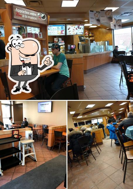 L'intérieur de Tim Hortons