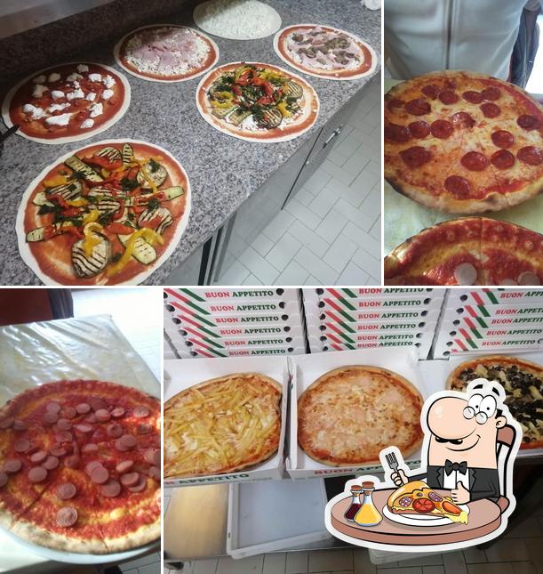 Prova una pizza a Pizzeria Due Bandiere