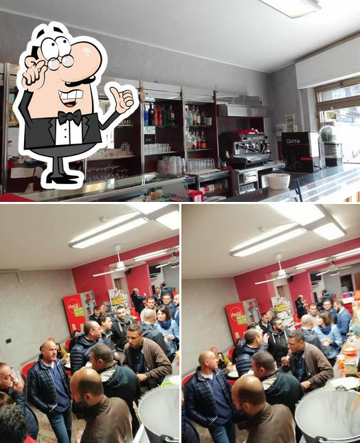 Dai un'occhiata agli interni di Bar Gelateria Del Duomo"Da Lino"