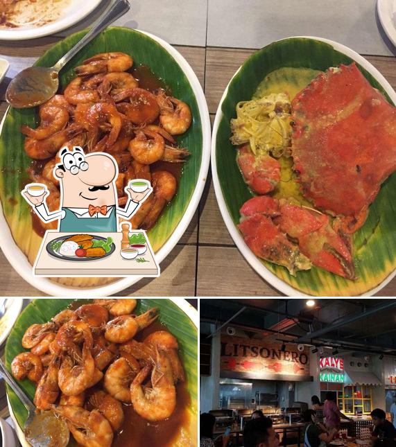 This is the photo showing food and interior at Fresh Seafood Paluto