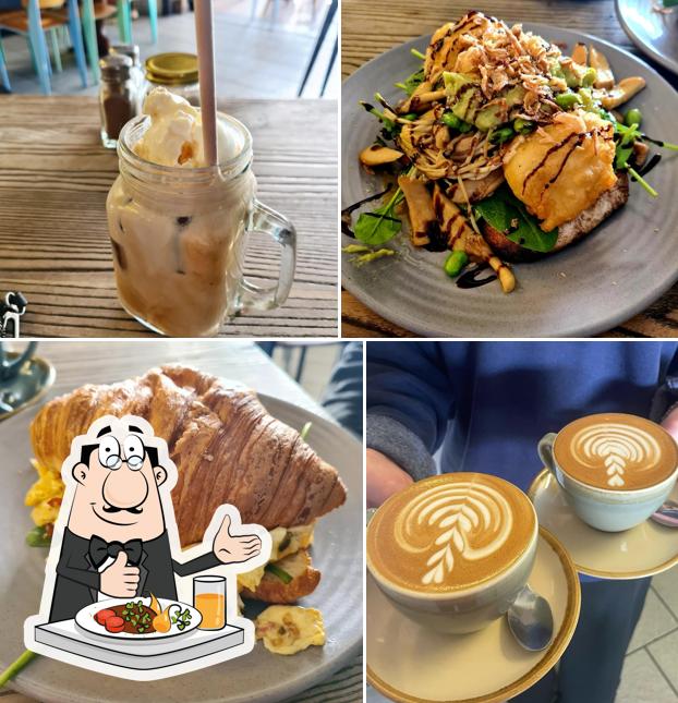 Franks 'n Beans in East Corrimal Restaurant menu and reviews