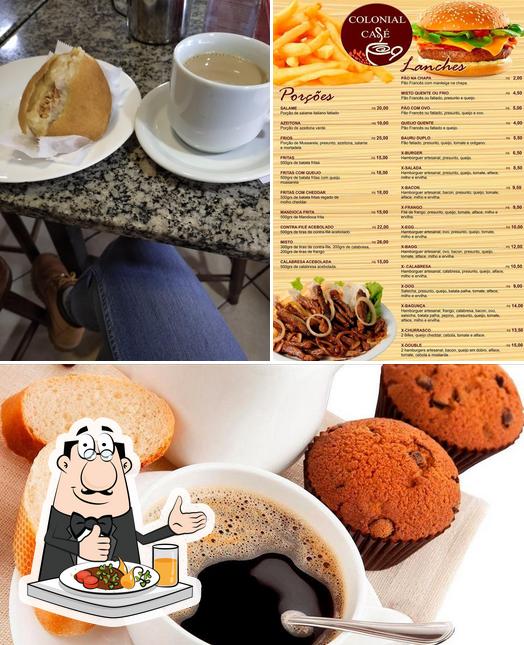 Comida em Colonial Café