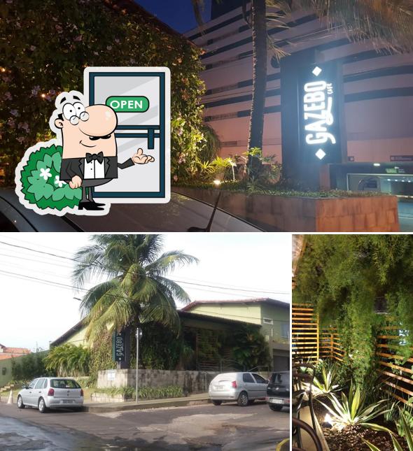 O exterior do Gazebo Café