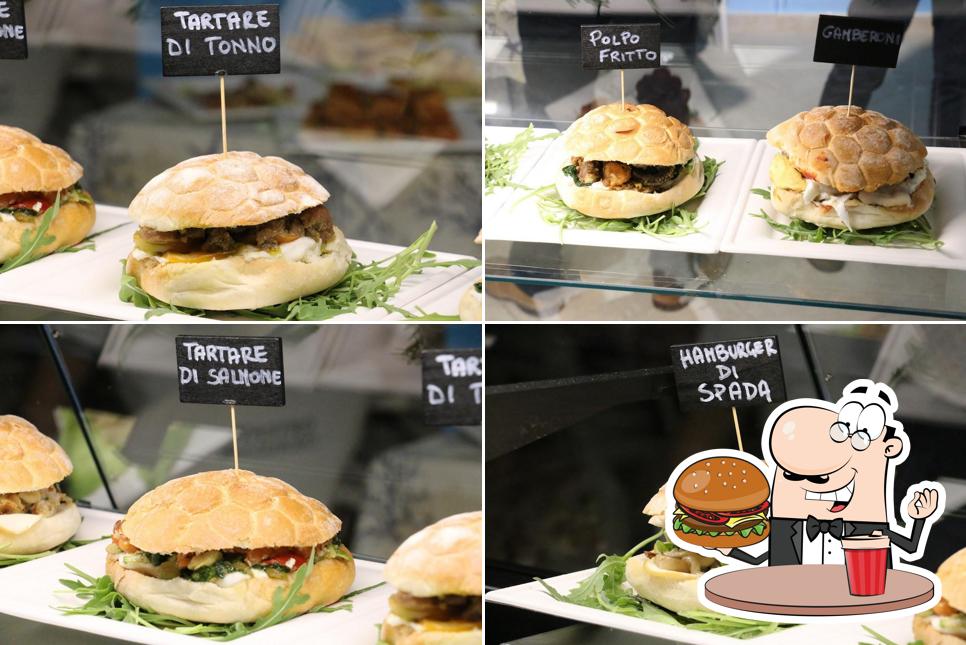 Concediti un bell'hamburger a Mad Food - Salento Fish Bar