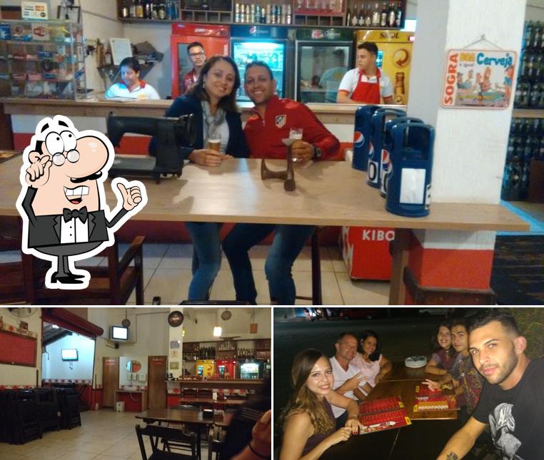 Veja imagens do interior do Pizzaria Bamboo