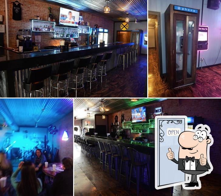 The Depot bar in Cerro Gordo Restaurant reviews